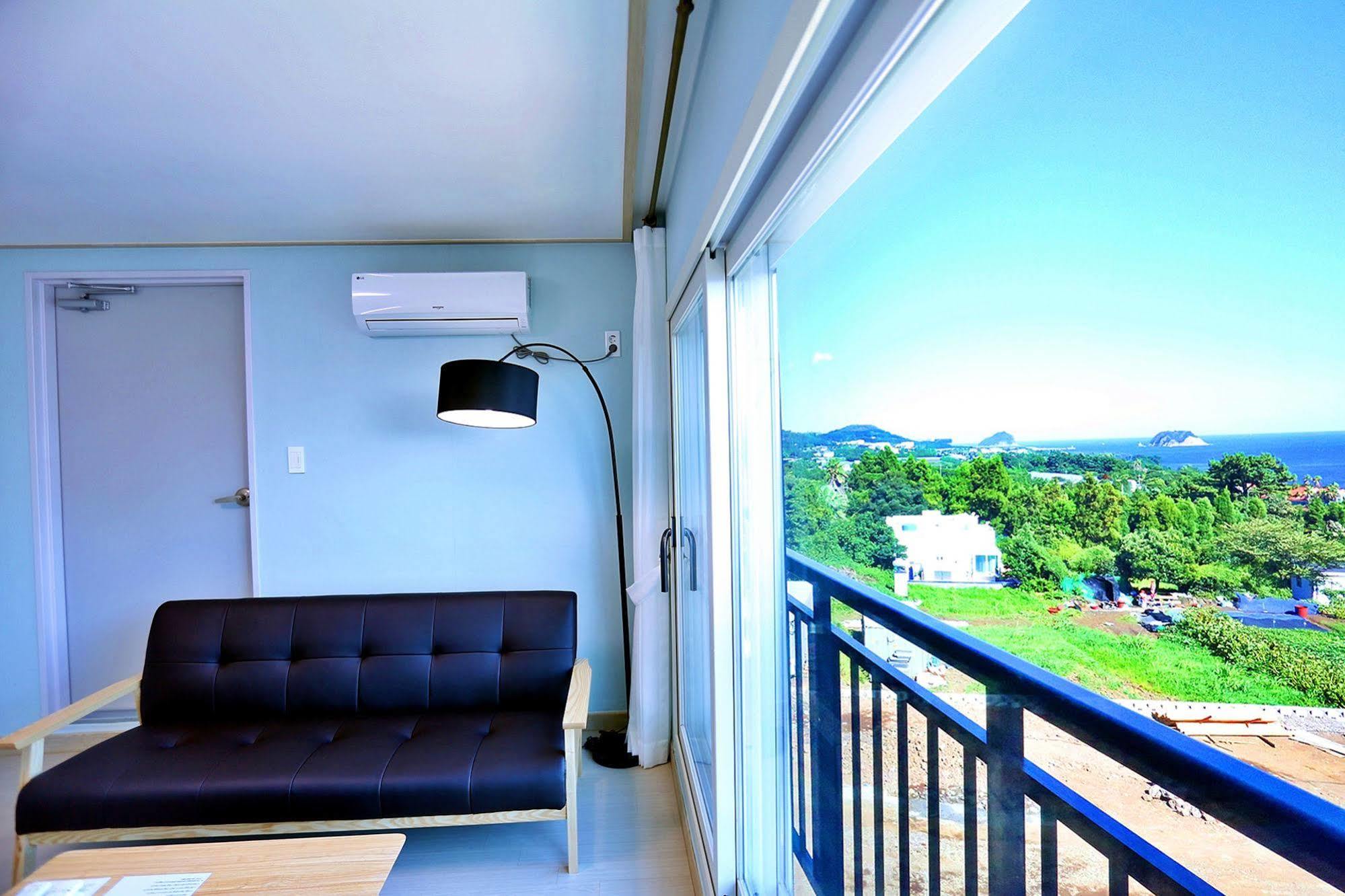 Jeju Inhouse Pension Seogwipo Exterior foto